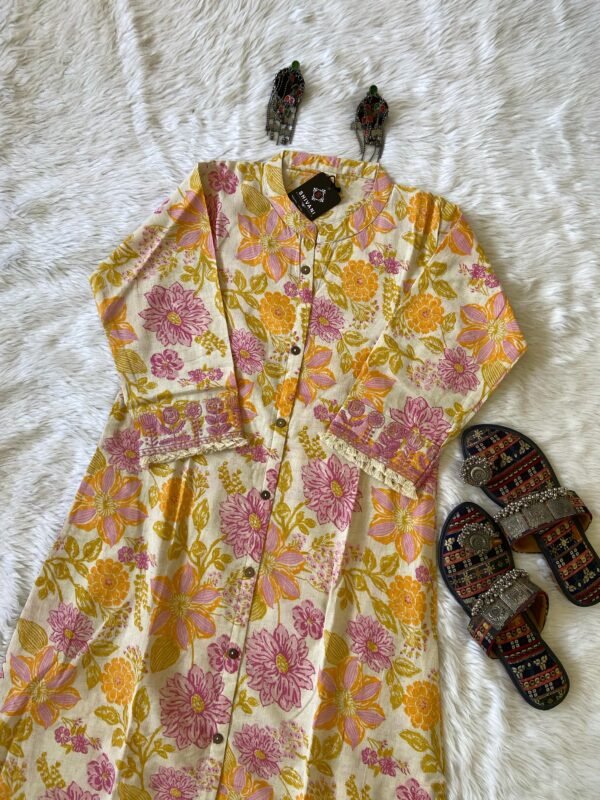Shivani ALine Kurti buy online Ahmedabad Gujarat India (16)
